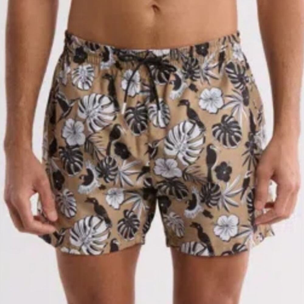 Hugo Boss Mens Swim Truns Piranha Neiman Marcus EUC Size Large Beige Vacation